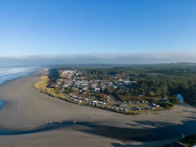 Pacific Beach - Photo 5