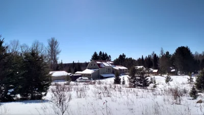 Powassan - Photo 2