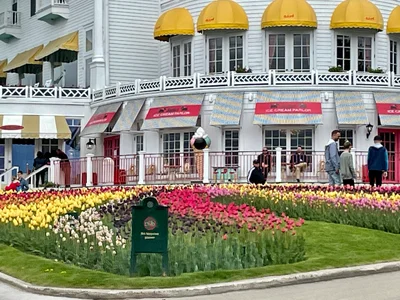 Mackinac Island - Photo 3