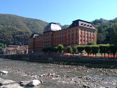 San Pellegrino Terme - Photo 2