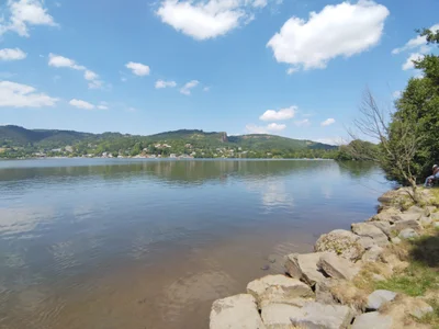 Chambon-sur-Lac - Photo 2