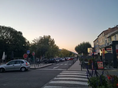 Malaucène - Photo 2