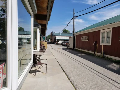 Shipshewana - Photo 3