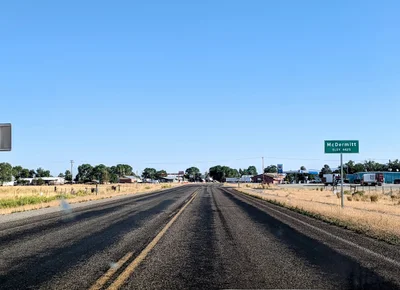 McDermitt - Photo 4