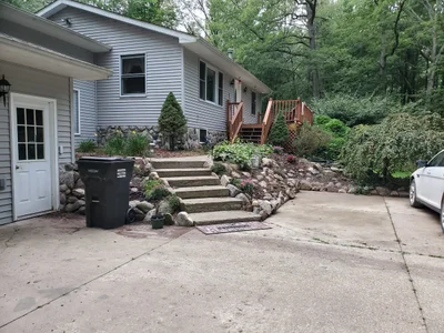 Allen Township - Photo 4