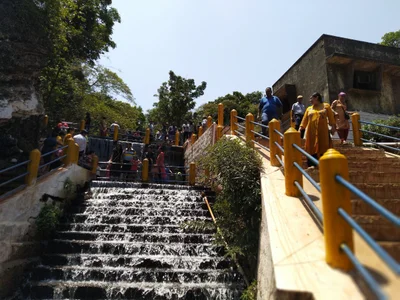 Chikkamagaluru - Photo 3