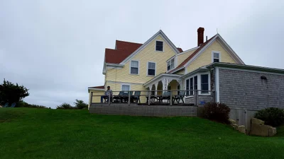 Chilmark - Photo 2