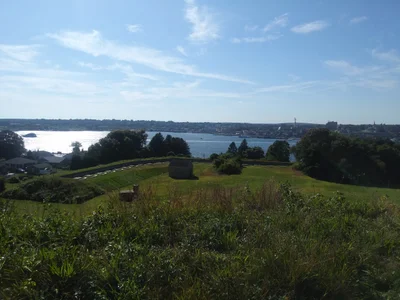 Groton - Photo 4