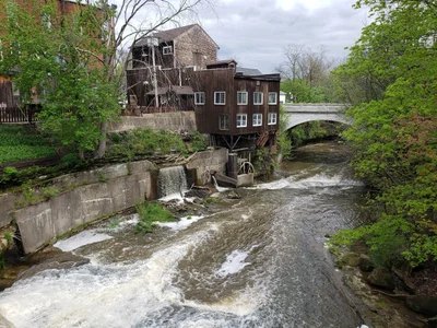 Garrettsville - Photo 3