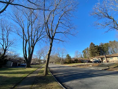 Town of Smithtown - Photo 2