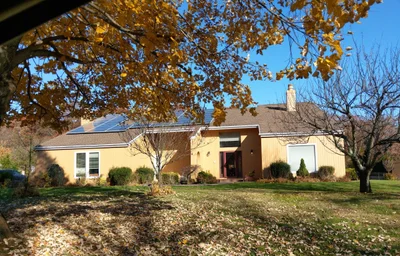 Dix Hills - Photo 3