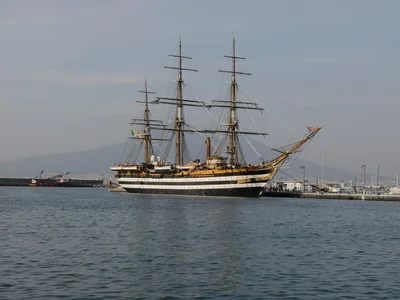Castellammare di Stabia - Photo 4
