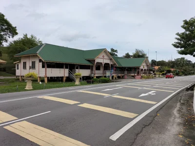 Tutong - Photo 4