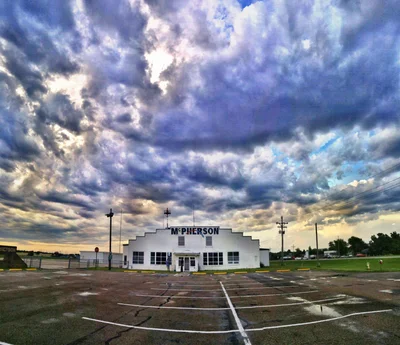 McPherson - Photo 2