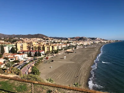 Rincón de la Victoria - Photo 4