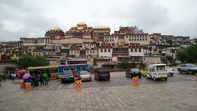 Shangri-La - Photo 5