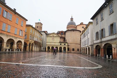 Emilia-Romagna - Photo 2
