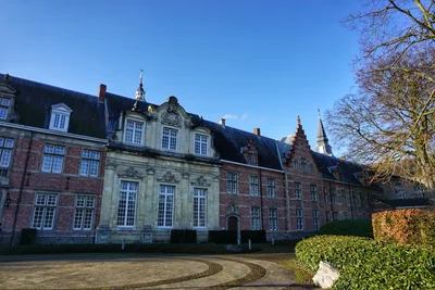 Mol - Photo 5