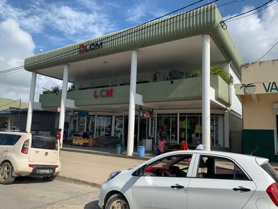 Luganville - Photo 3