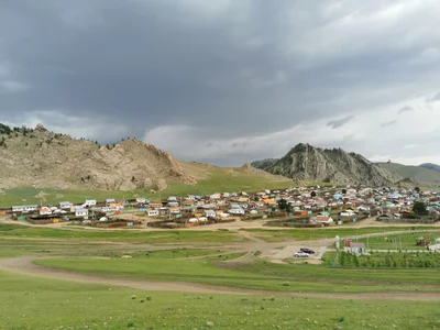 Tsetserleg - Photo 2