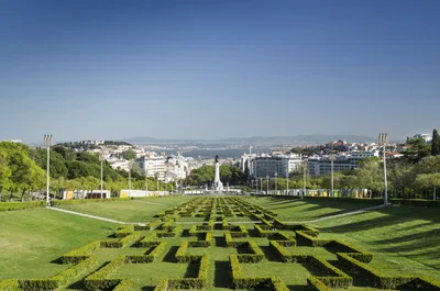 Lisbon - Photo 4