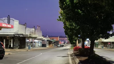 Leeton - Photo 3