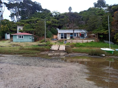 Raglan - Photo 2