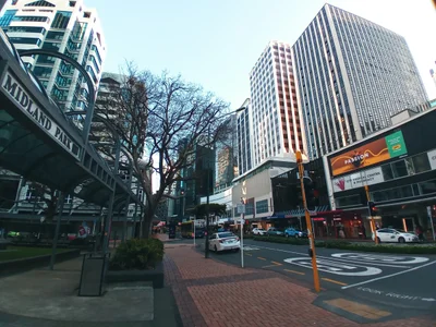 Hamilton - Photo 3