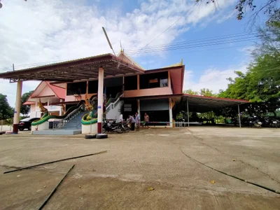 Si Samrong - Photo 3