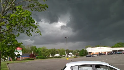 Farmingville - Photo 2