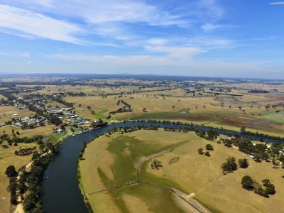 Johnsonville - Photo 3