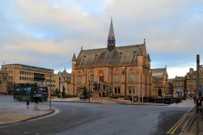 Dundee - Photo 2