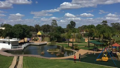 Monash - Photo 3
