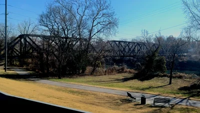 Valley Park - Photo 3