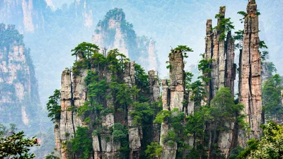Zhangjiajie - Photo 5