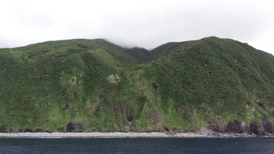 Mikurajima-mura - Photo 3