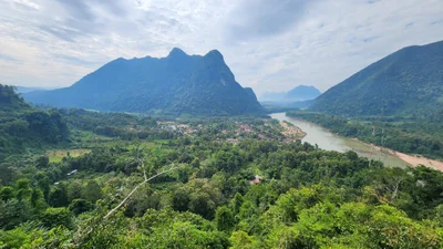 Muang Ngoi Neua - Photo 2