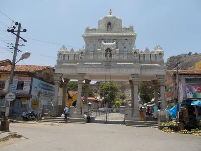 Shravanabelagola - Photo 4