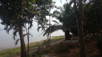 Non Din Daeng - Photo 3