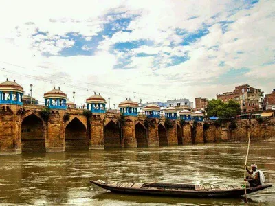 Jaunpur - Photo 3