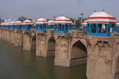 Jaunpur - Photo 5
