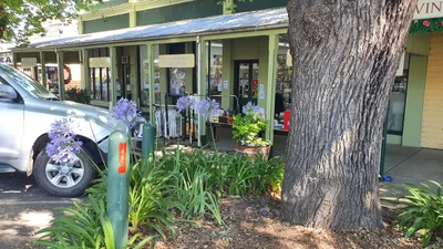 Yackandandah - Photo 2
