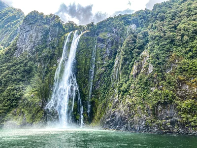 Milford Sound - Photo 4