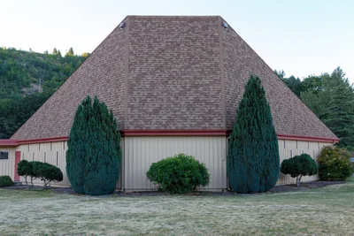 Oakridge - Photo 3