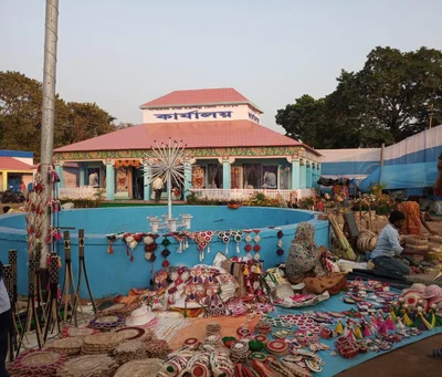 Burdwan - Photo 2